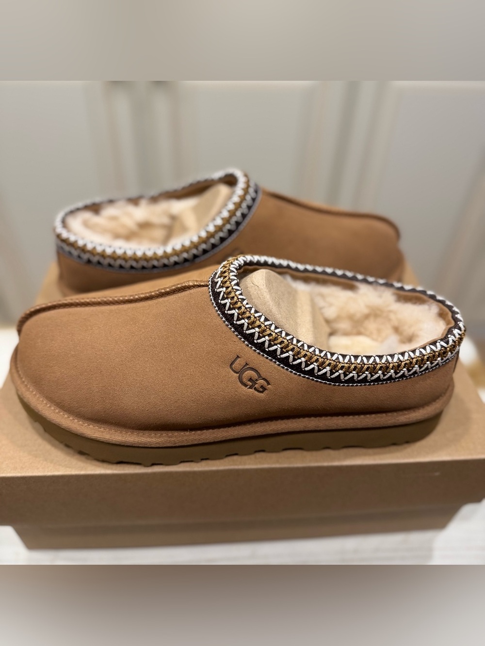 UGG • Tasman II • Chestnut Suede Slip-On Clog with Contrast Trim • NWT - Picture 5 of 6
